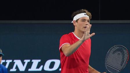 密集防守时 密集防守时