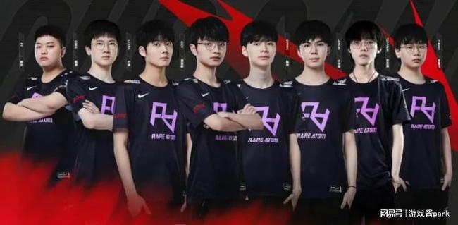 他的防守嗅 他的防守嗅